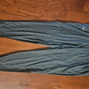 Under Armour Jogging Pants Women's Size Small 30X26 1/2 Gray